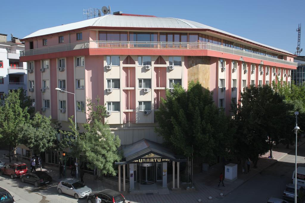 Buyuk Urartu Hotel Van Buitenkant foto